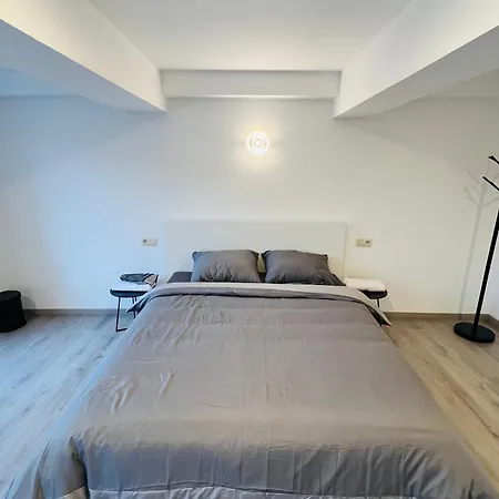 Maison D'ans Apartment